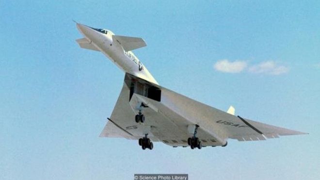 Ndege ya XB-70 bomber ina uwezo wa kasi mara tatu kuliko sauti