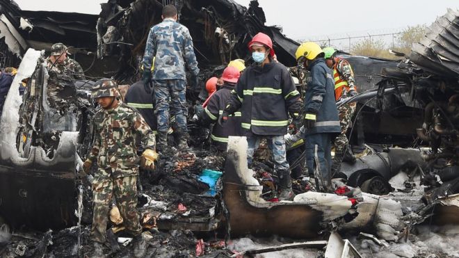 Restos del avión accidentado