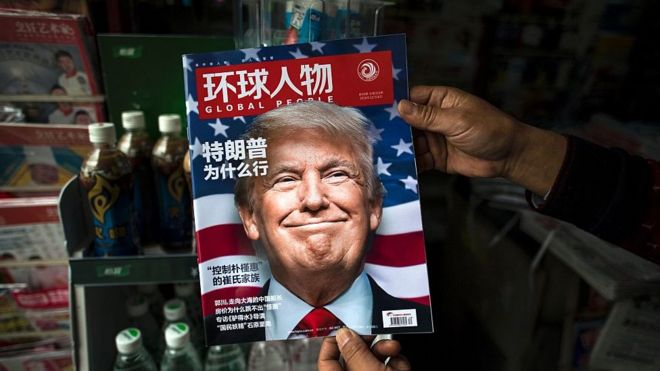 Revista en mandarín con Trump en la portada.