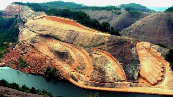 Tượng Phật nằm 'to nhất thế giới', dài 416 mét, rộng 68 mét, Cát Dương, tỉnh Giang Tây
