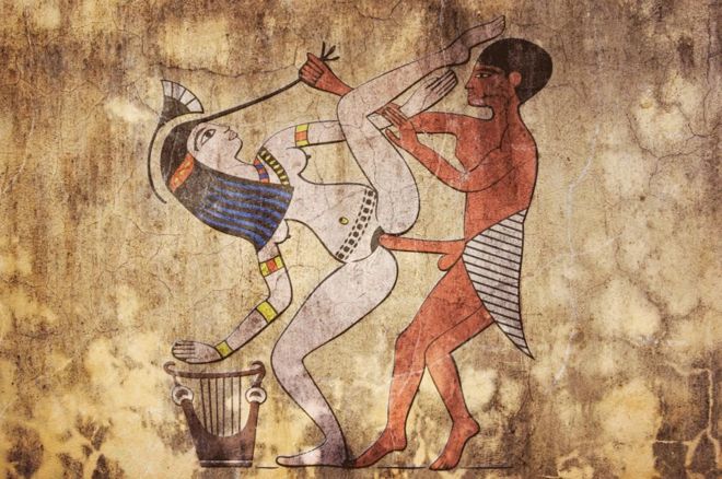 Pintura do Egito Antigo de uma relação sexual