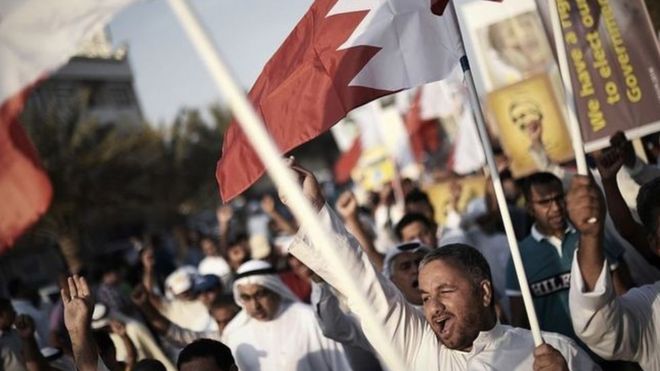 حل جمعية وعد البحرينية العلمانية المعارضة بحكم قضائي _96287154_mediaitem96287153