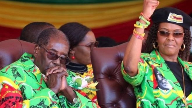 Bi Mugabe na mkewe Grace Mugabe