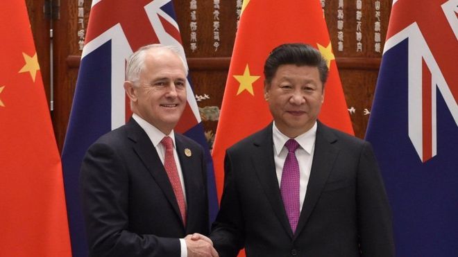 Thủ tướng Úc Malcolm Turnbull cùng Chủ tịch Trung Quốc Tập Cận Bình vào năm ngoái