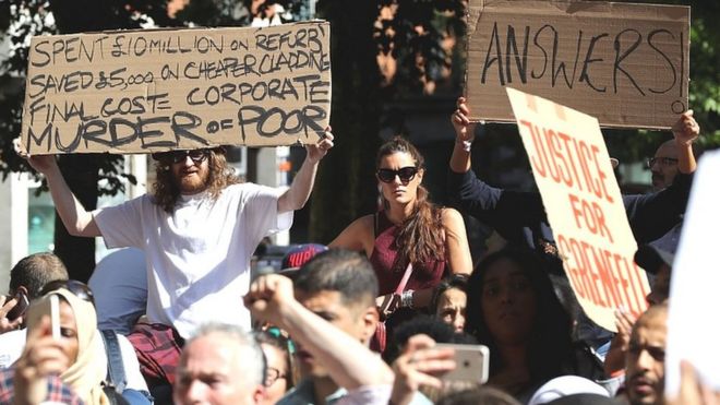 انتقادات لماي بسبب "تكاسلها" في التعامل مع حريق برج غرينفيل في لندن