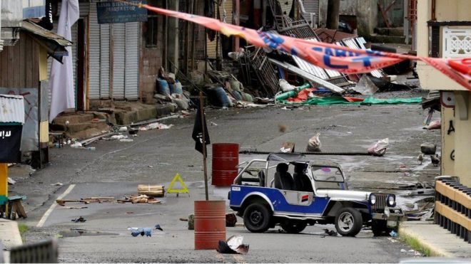 Philippines: Phiến quân ở Marawi ‘trữ thực phẩm và vũ khí’ item-thumbnail