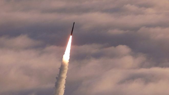 США впервые испытают перехватчик межконтинентальных ракет