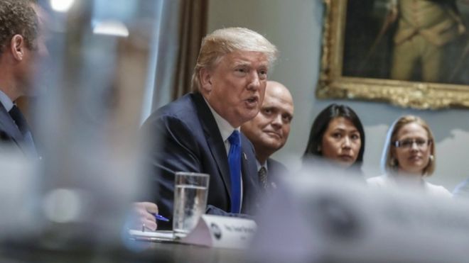 US President Donald Trump meets with a bipartisan group of Congress to discuss tax reform, 13 September 2017