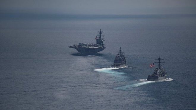 الأسطول الأمريكي لم يبحر باتجاه شبه جزيرة كوريا أصلا _95700485_c4fff296-c210-4870-9393-e0b9394dd71f