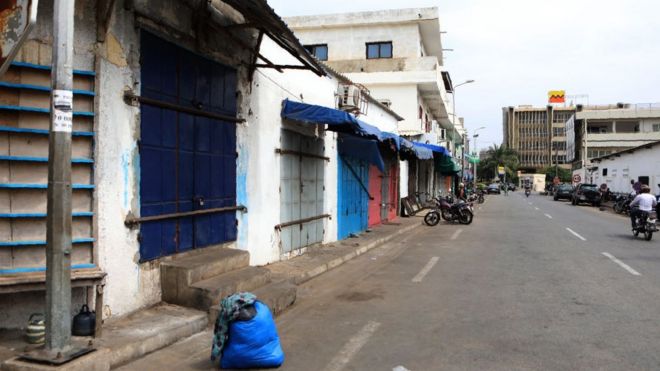 Une rue déserte de Lomé le 25 août 2017, après la mort de deux manifestants (illustration).