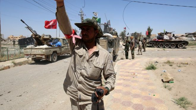 قوات الحشد الشعبي"تستعيد السيطرة" على خمس قرى غرب الموصل