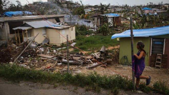 Daños causados por el huracán María en San Isidro, Puerto Rico.