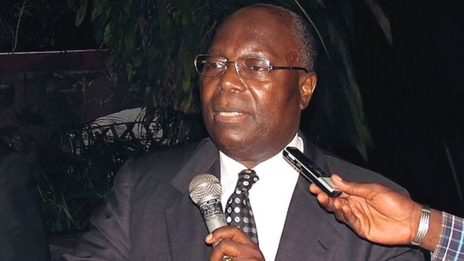 Formé le 1er mai 2016, un mois après la réélection du président Sassou Nguesso, le gouvernement avait enregistré le départ de plusieurs caciques du parti congolais du travail (PCT) au pouvoir.