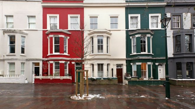 houses on residential square