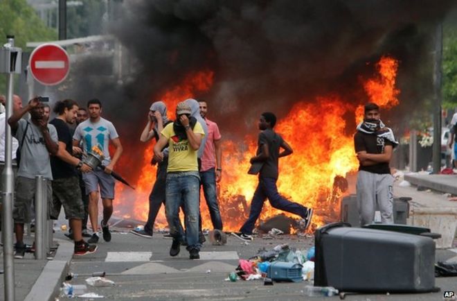 Image result for Rioting palestinians pictures