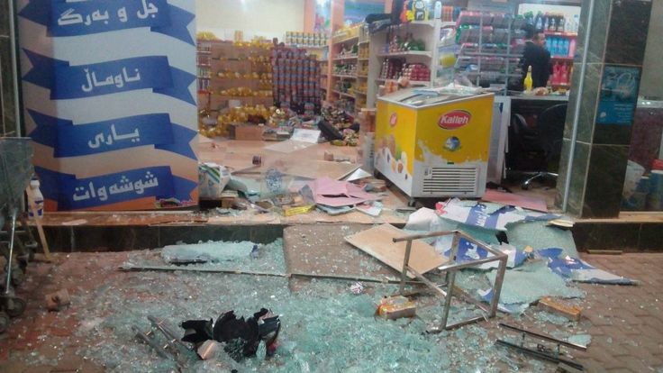 آثار زلزله در فروشگاه در حلبچه در نزدیکی کانون زلزله