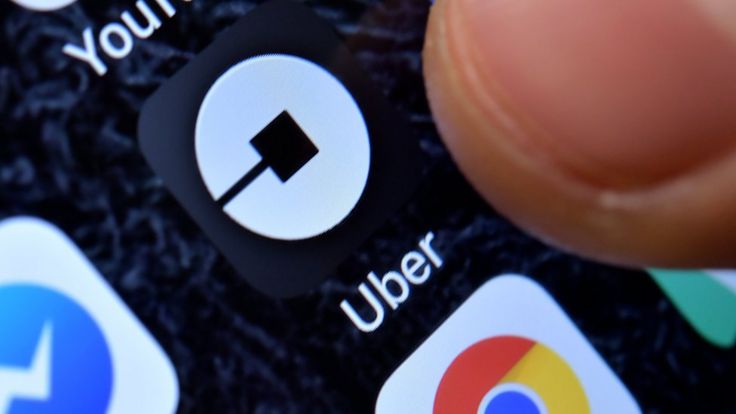 Uber setback: British judge rules it’s a taxi company, not a digital one (bbc.com)