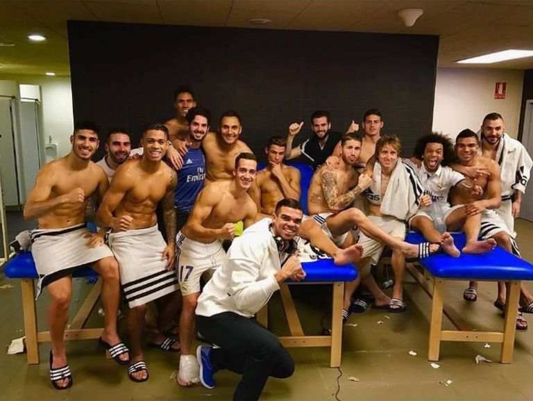 La imagen de Instagram que compartió el Real Madrid en los vestuarios del Camp Nou.