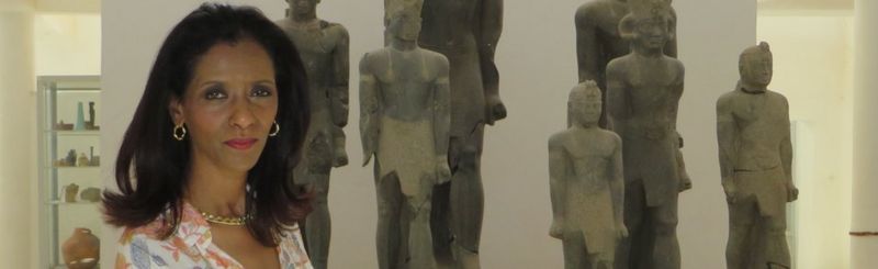Zeinab Badawi bir müzede