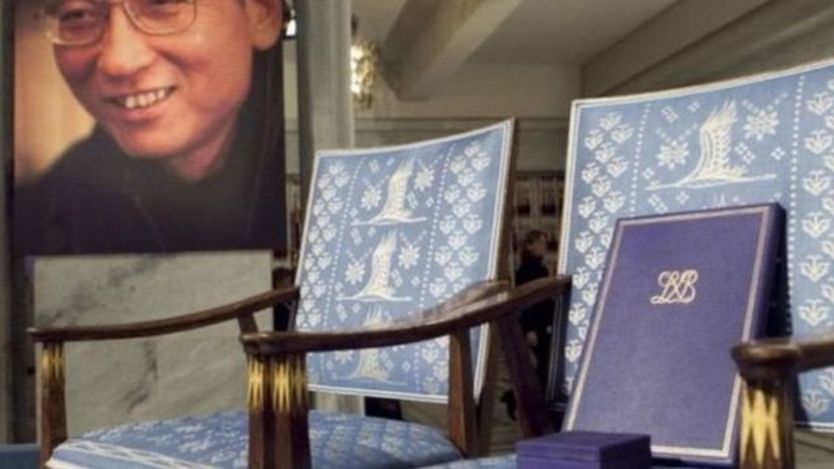 2010年諾貝爾和平獎評委會將當年度諾貝爾和平獎授予劉曉波，令中國極為不滿
