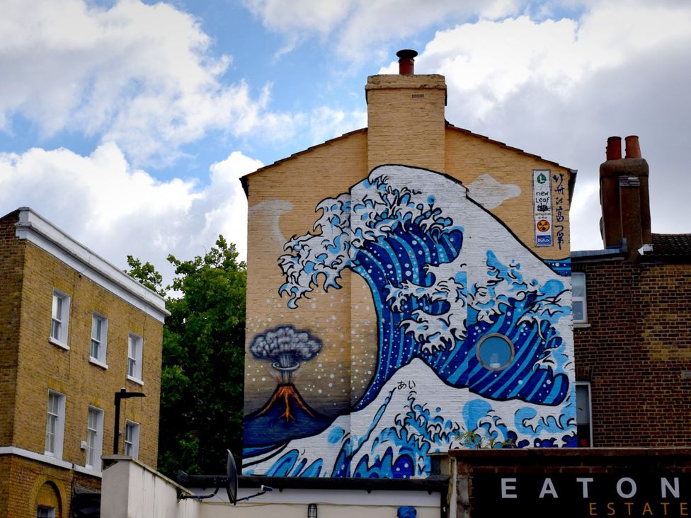 The wave mural in Camberwell