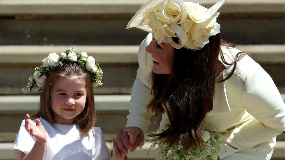 Kate Middleton, duquesa de Cambridge, con su hija mediana Charlotte.