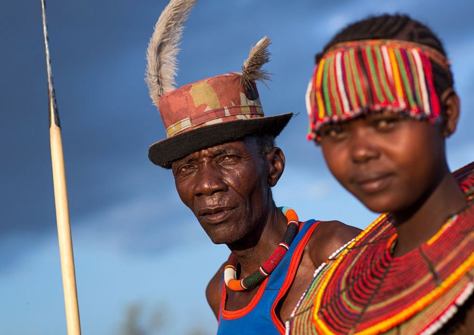 Kenya'da Baringolu iki kabile üyesi