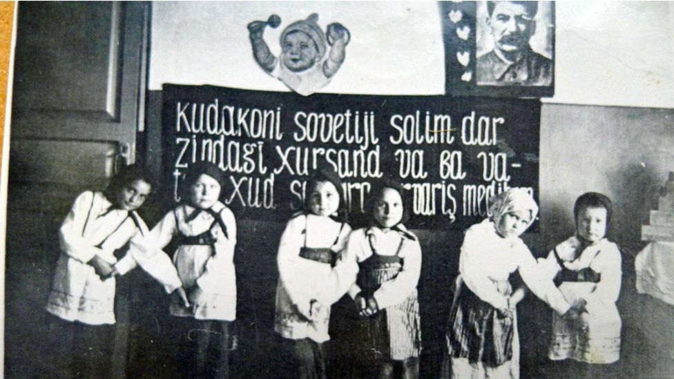 Один из первых детских садов Сталинабада (Душанбе). 1931-1932гг.