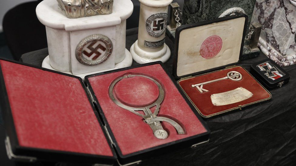 Instrumento médico de la época nazi
