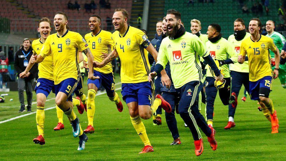 Suecia celebrando su victoria.