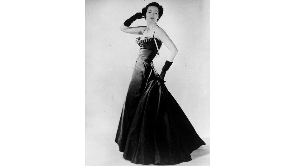 Кристиан Диор демонстративно порвал с условностями в коллекции New Look