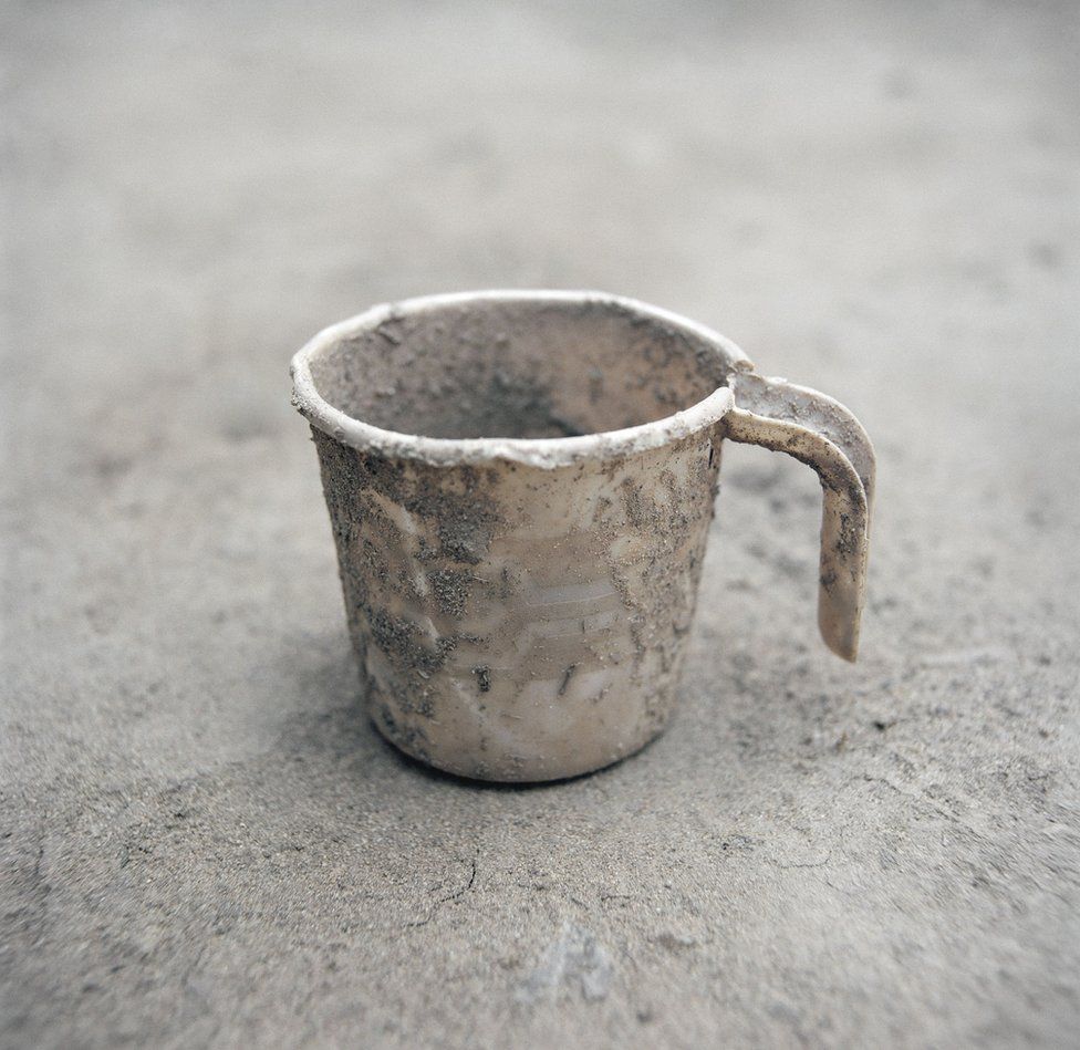 A dusty cup.