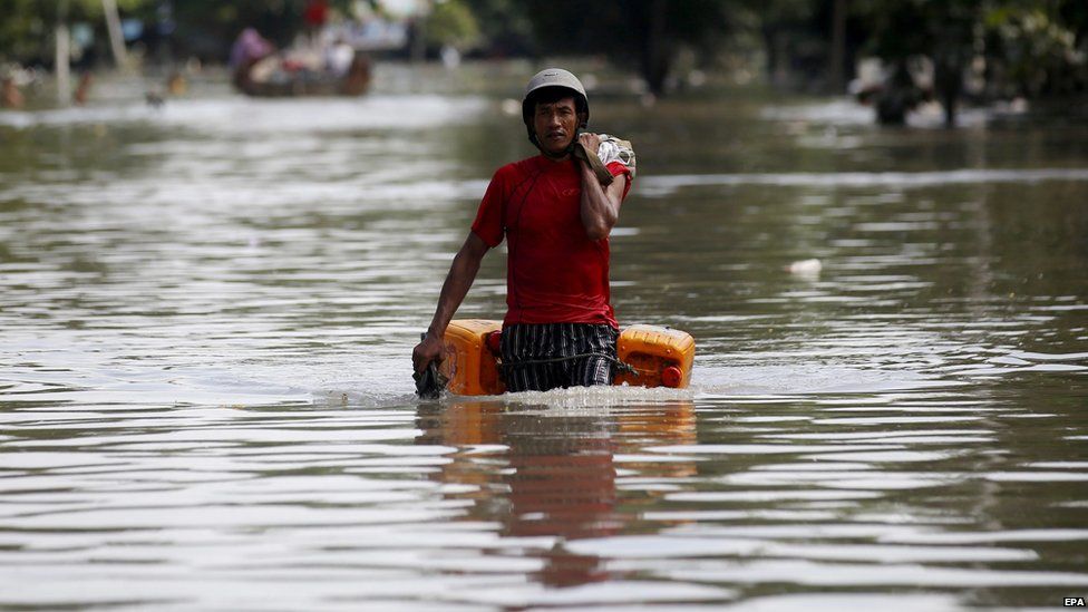 Myanmar flooding leaves dozens dead - BBC News