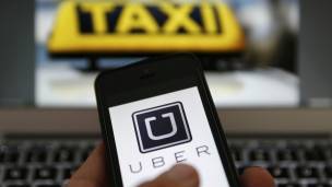 Los taxistas en general le han declarado la guerra a Uber. Uber