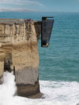 150720155722_dizzying_projects_in_the_world_412x549_bbc_nocredit.jpg