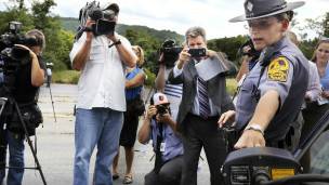 Policia en el lugar donde hallaron a Flanagan