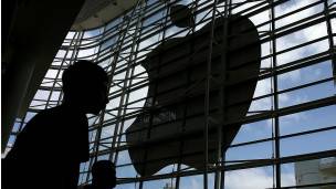 Por lo general, las apps de iOS son más seguras, aunque su App Store acaba de sufrir el mayor ataque de su historia. Por lo general, las apps de iOS son más seguras, aunque su App Store acaba de sufrir el mayor ataque de su historia.