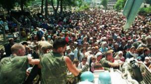 Cascos azules holandeses en Srebrenica