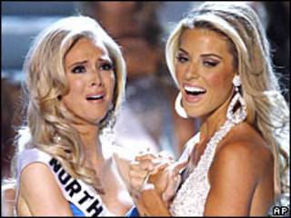 Miss Carolina do Norte e Miss Califórnia