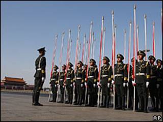 Soldados chineses