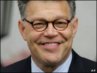 O democrata Al Franken após o anúncio de sua vitória na eleições para o Senado, nesta terça-feira (AP)