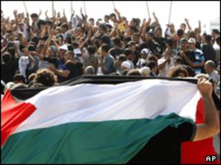 لاجئون فلسطينيون