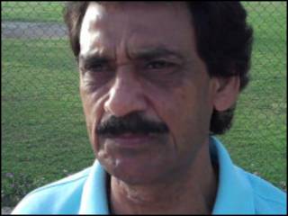 حنیف خان