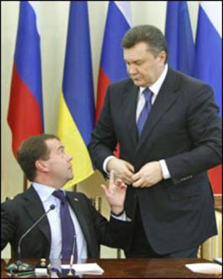 Янукович і Медвєдєв (архівне фото)