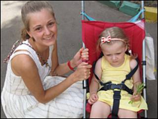 Мать со своим ребенком