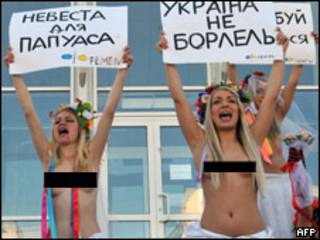 Protesta del grupo Feme en Kiev, Ucrania