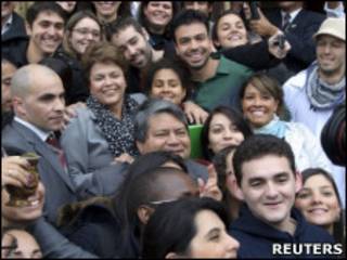 A presidente Dilma Roussef na Universidade de Coimbra, Portugal (Reuters)