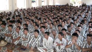 Tù nhân trong nhà tù ở Việt Nam