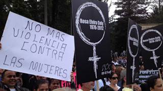 Marcha de protesta por la violación y asesinato de Rosa Elvira Cely