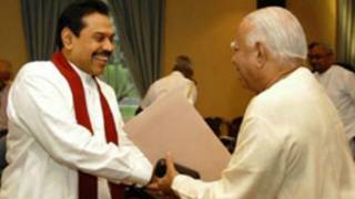 President Rajapaksa meets TNA leader (file photo)